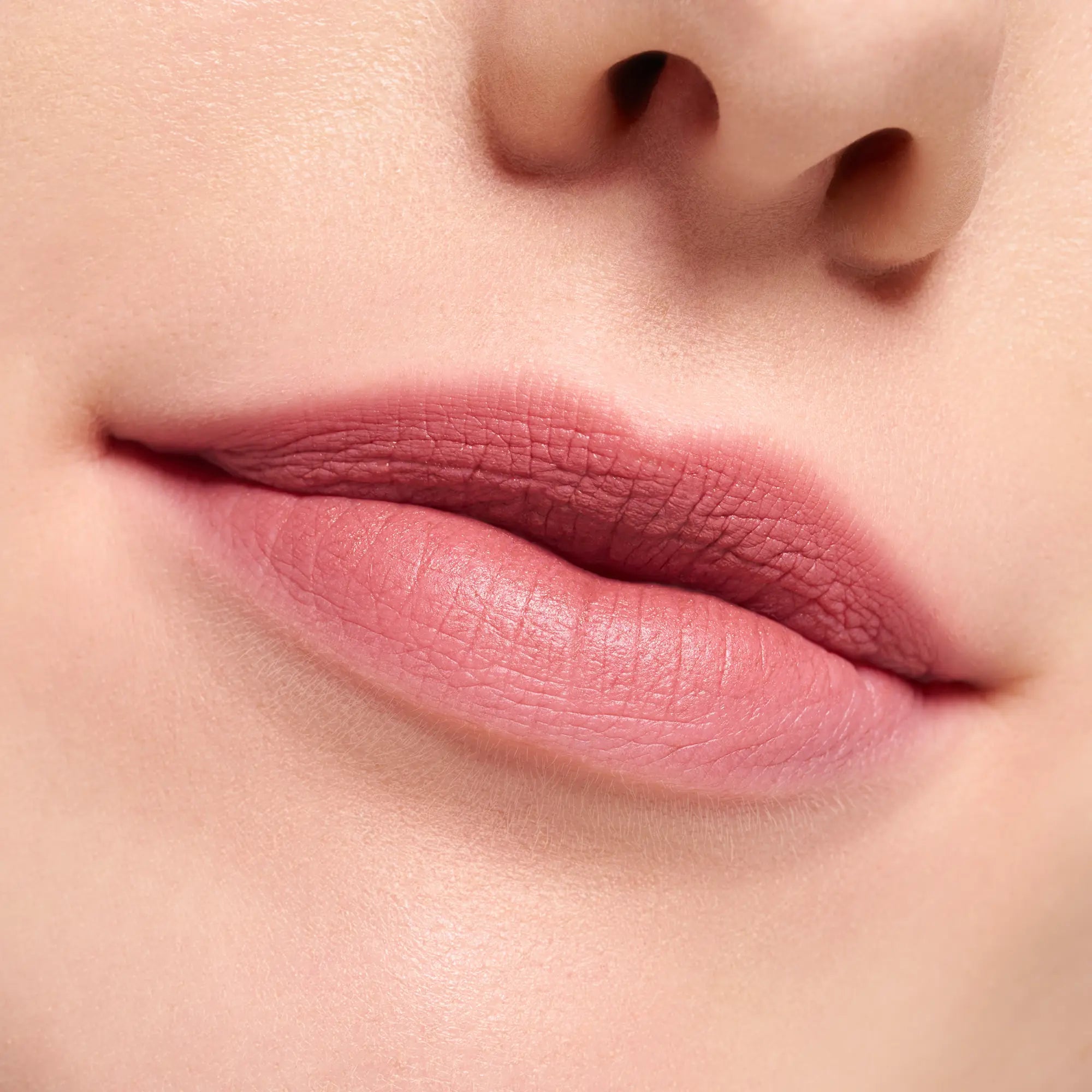 Essence Blur Soufflé Matte Lip Cream