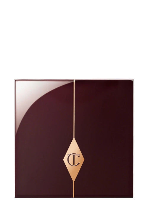 Charlotte Tilbury eyeshadow palette with shimmering nude-pink / Pillow Talk