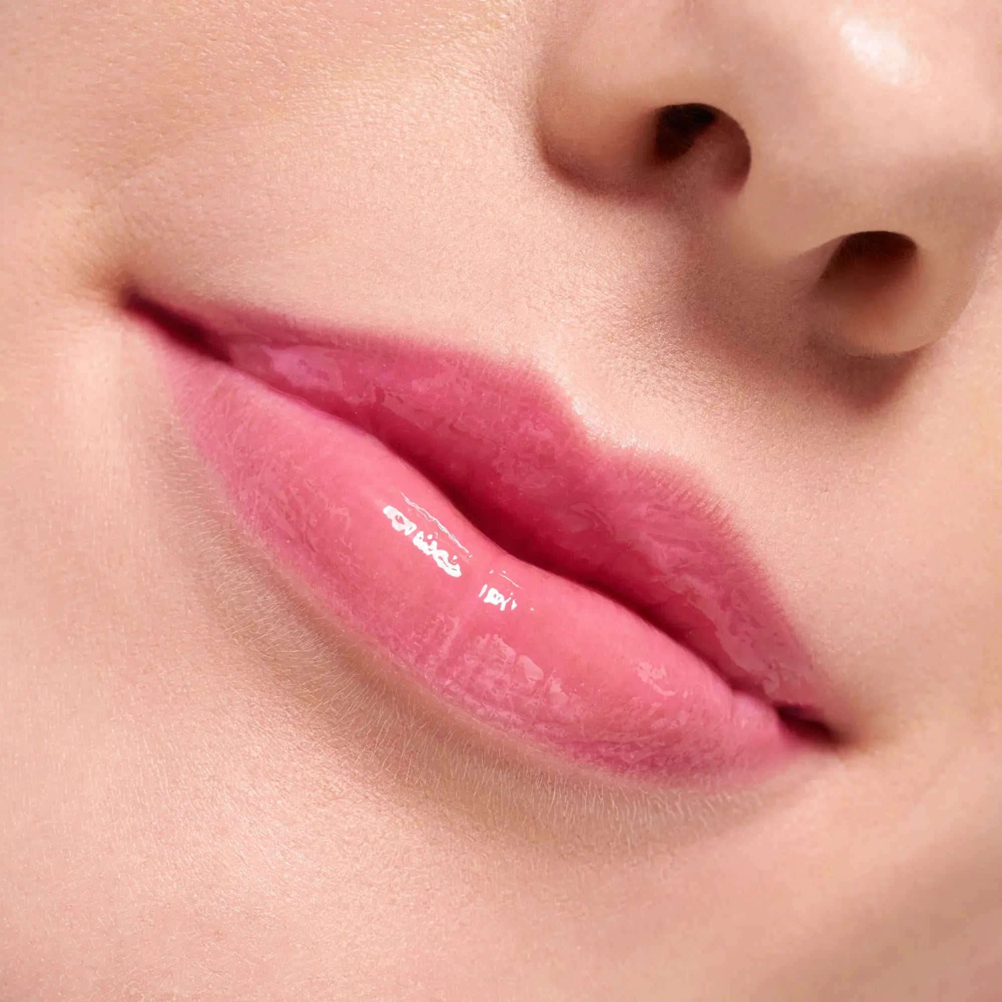 Essence  What The Fake Plump. Lipgloss