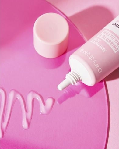 Essence Poreless Partner Primer