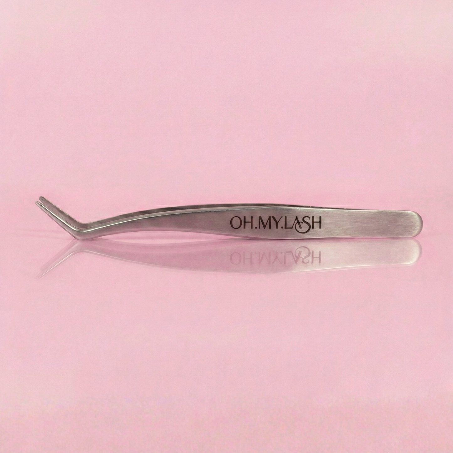 Oh My Lash Tweezer
