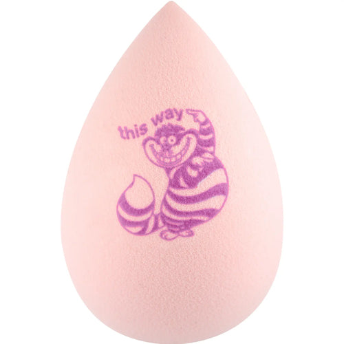 Essence Disney Alice in Wonderland colour-changing make-up sponge
